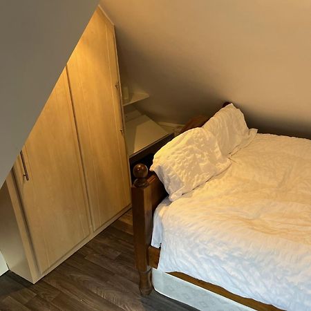 Cozy Room In A Serene House برمنغهام المظهر الخارجي الصورة